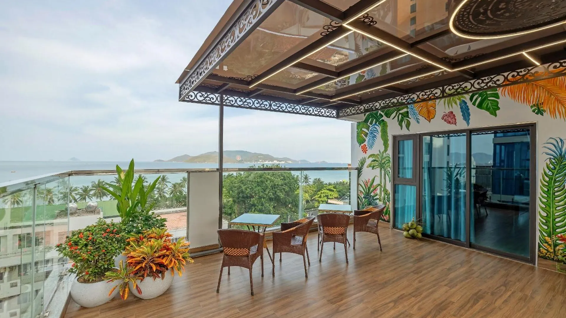 Viela Apartment Nha Trang 0*,