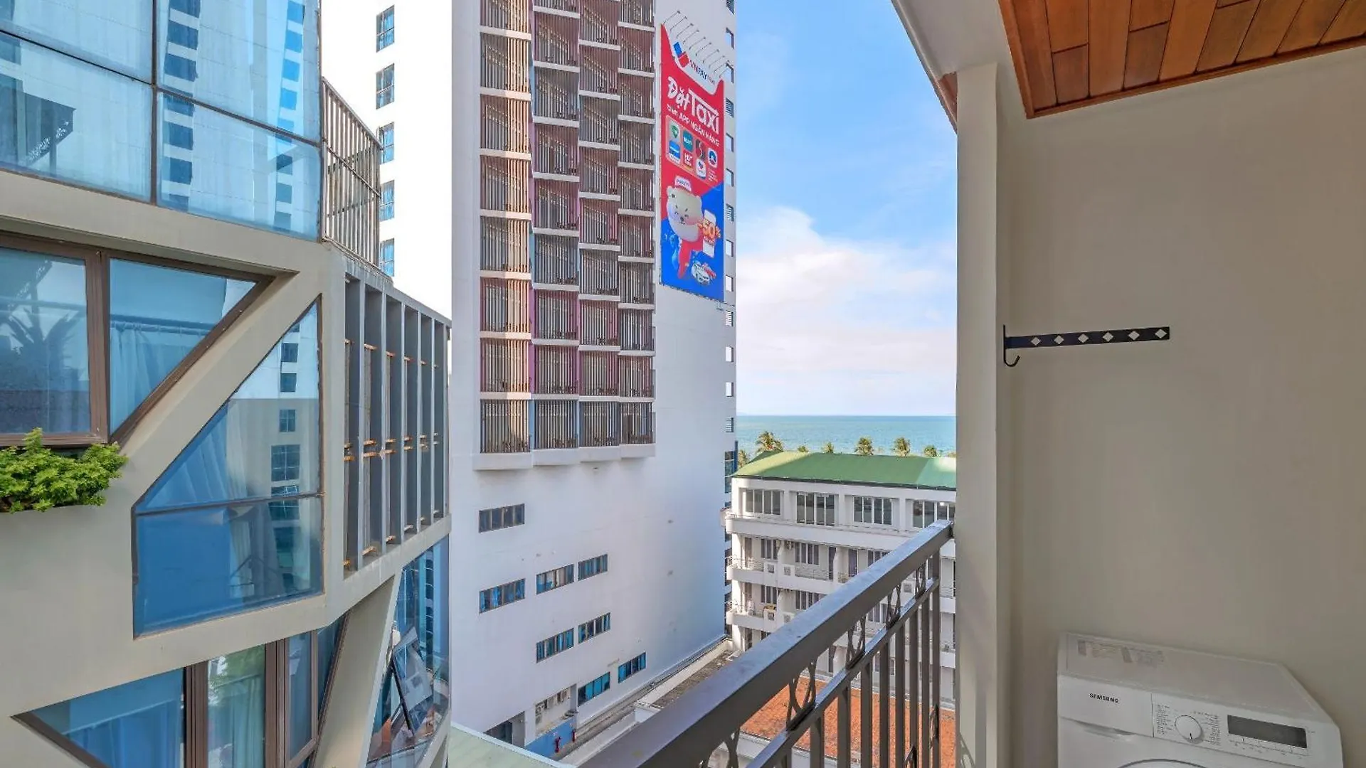 Viela Apartment Nha Trang 0*,  Vietnam